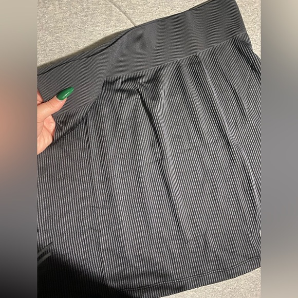 Nike Air Tight skirt, size L, Black - Picture 5 of 7